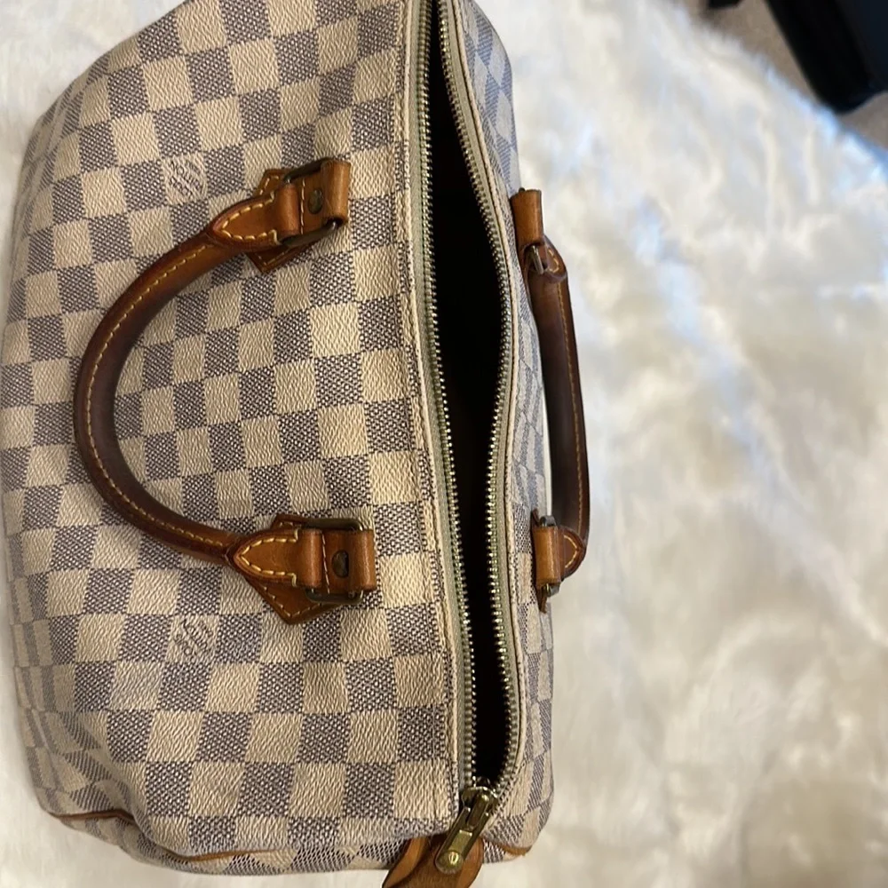 Authentic LV Damier speedy 30 - Picture 9 of 12